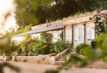 Eco-retreat In Oxford Shire Organic Walled Garden